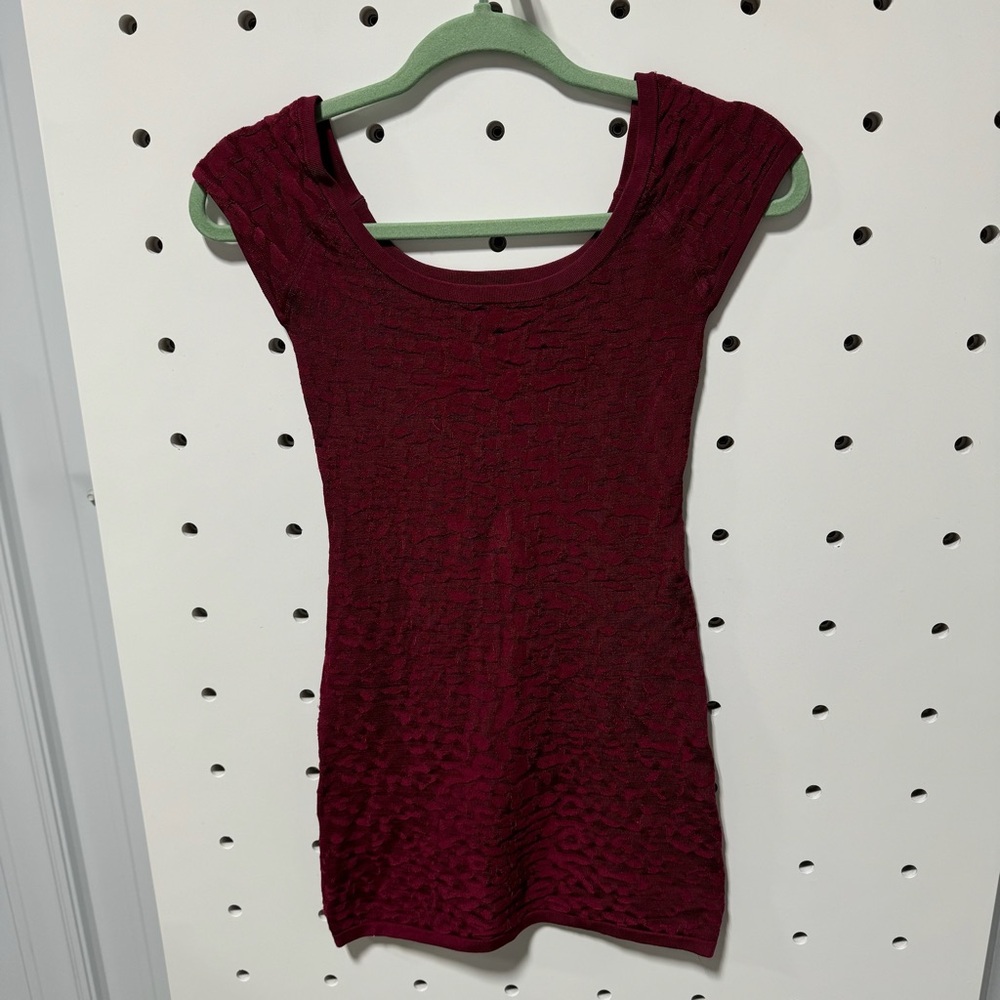 Bebe Textured Maroon Top dress XS
